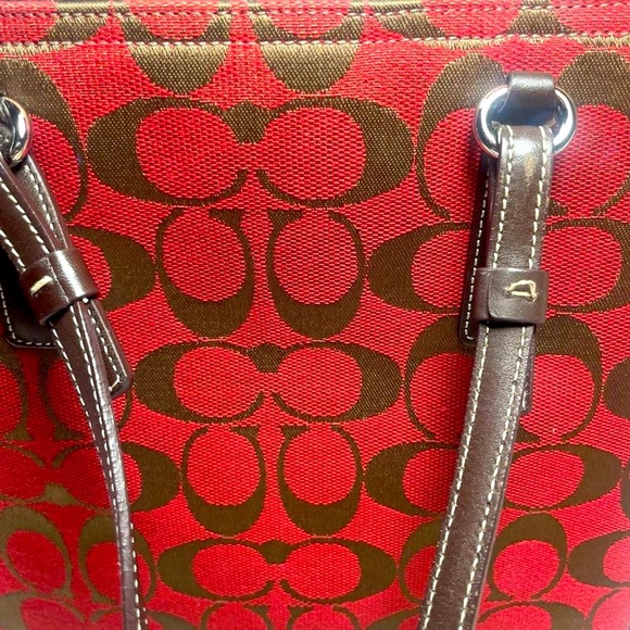 Coach Signature series tapestry and leather handbag PRICE..IS..VERY…FIRM! - Picture 16 of 16